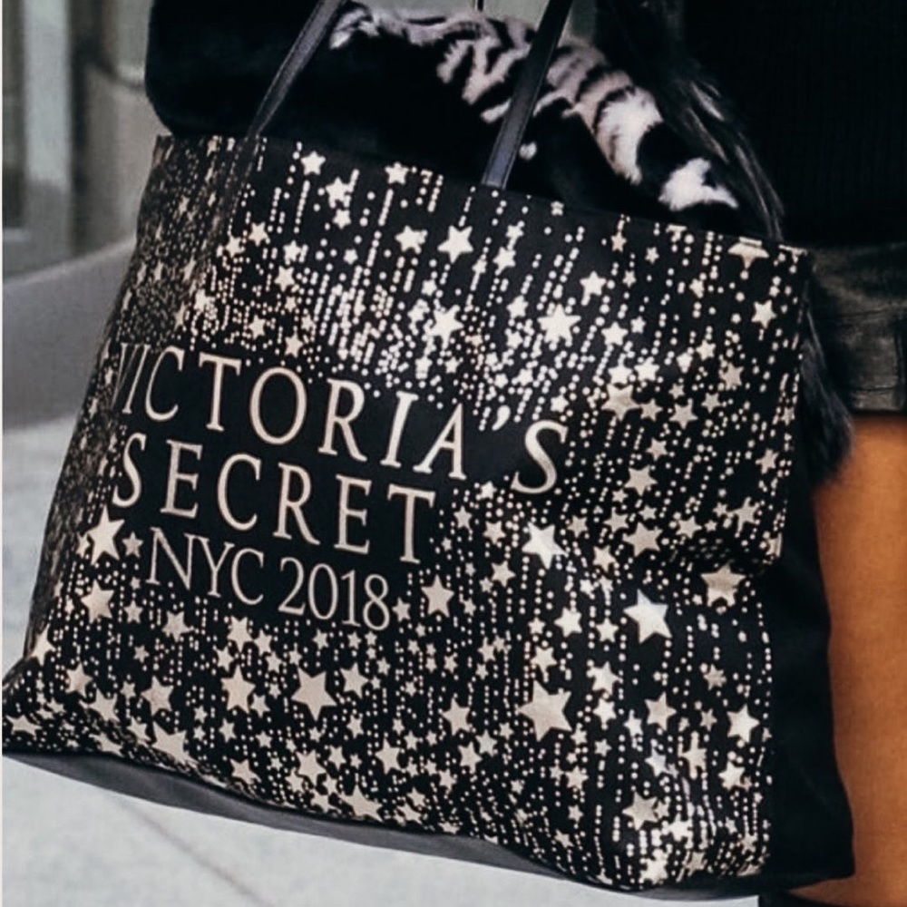 VICTORIA’S  SECRET FASHION SHOW TOTE BAG NYC